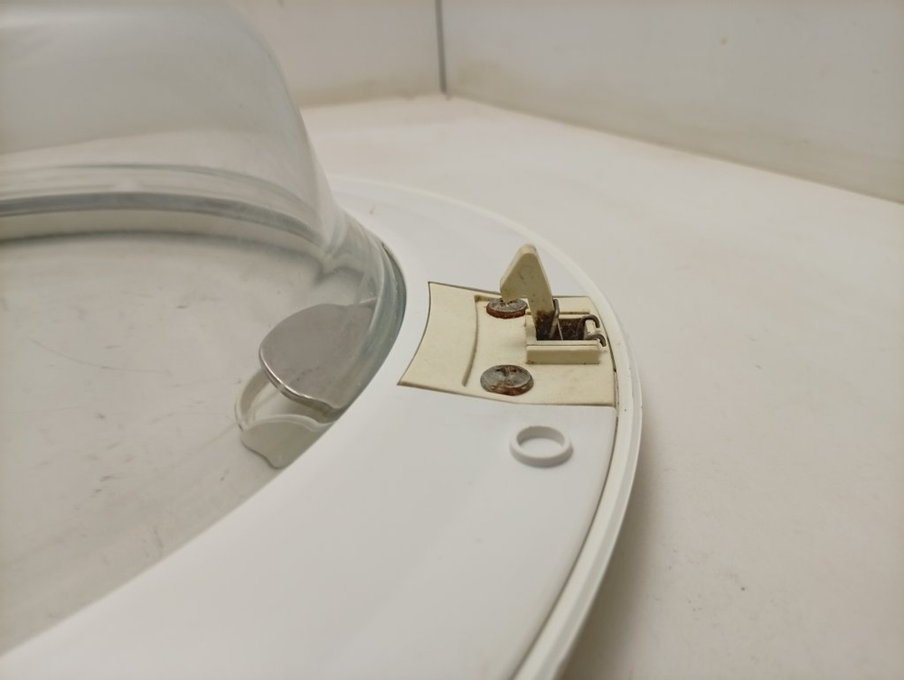 WMV1600BY/01 кт39 Люк в сборе для стиральной машины Bosch 298797 б/у