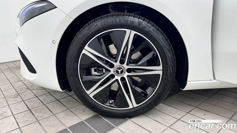 Mercedes-Benz A-Class W177 A220 Sedan (02.2024)