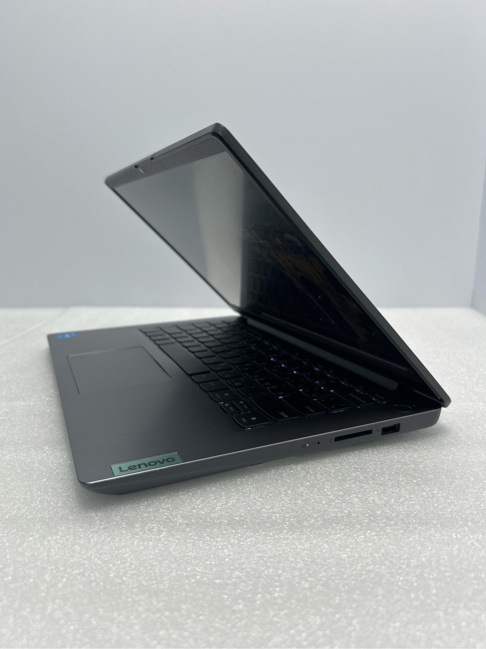 Ноутбук Lenovo IdeaPad 3 14ITL6 (82H7004XRU) 14"/Intel Core i3-1115G4/RAM 8GB/SSD 512GB/Intel UHD Graphics/1920x1080/IPS/DOS/Подсветка кл-ры: LED/серый. Состояние: C1