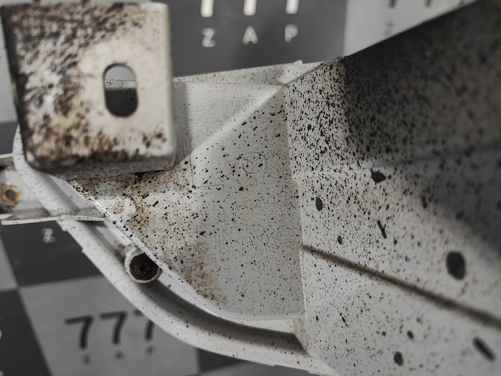 ПТФ задний левый Mazda CX-5 2 (KF) 17-21 Б/У Оригинал KB8M51660C