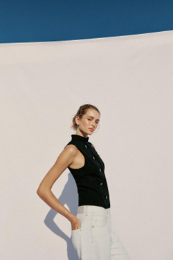 ZARA РУБАШКА БЕЗ РУКАВОВ С ПУГОВИЦАМИ, ЧЕРНЫЙ