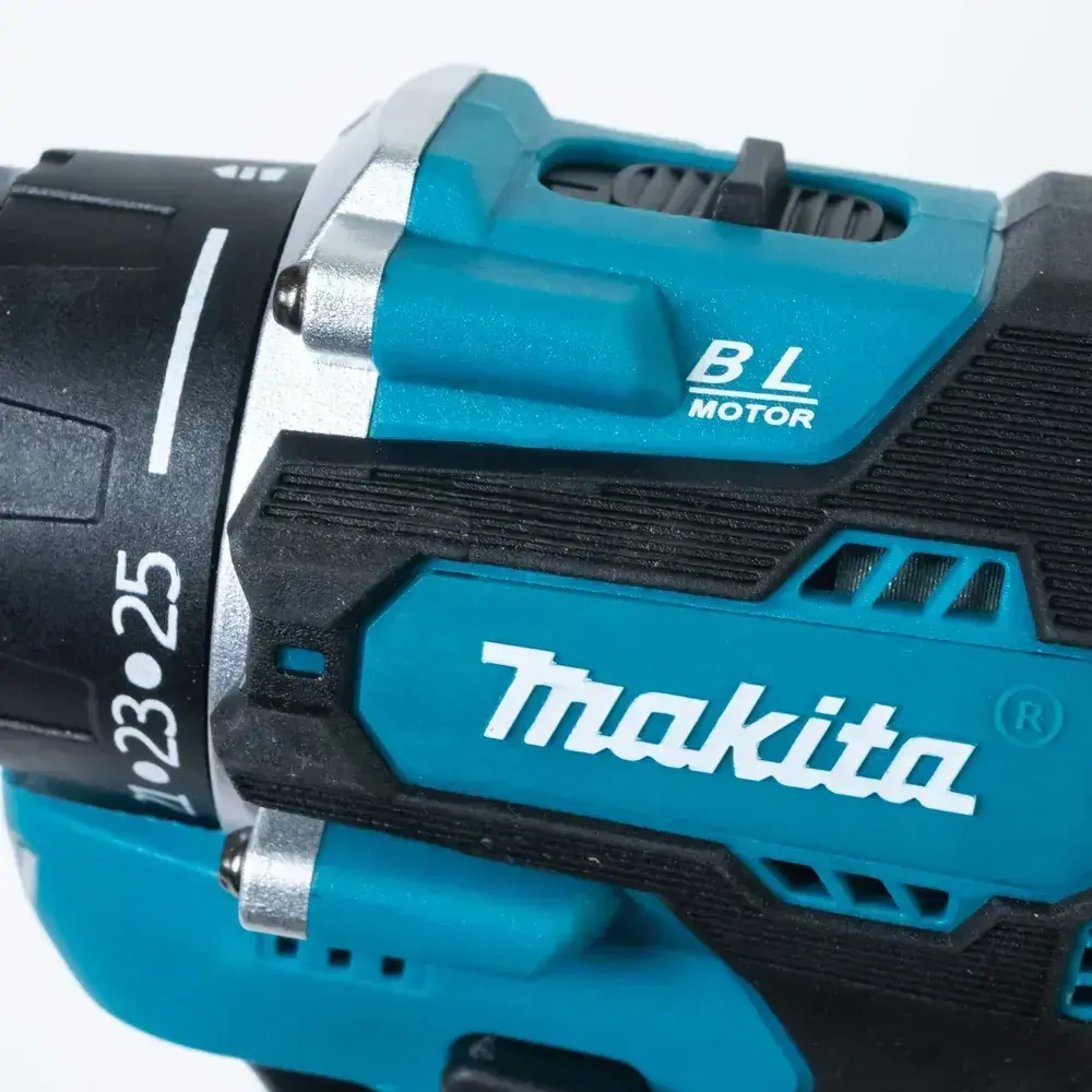 Makita, шуруповерт аккумуляторный, от аккумулятора, 16.8 В, 40 Нм, 2 акб