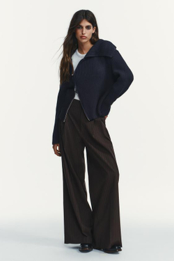 ZARA БРЮКИ С ЗАЩИПАМИ И КЛАПАНАМИ, КОРИЧНЕВЫЙ/ЭКРЮ