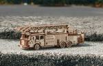 Пожарная машина выдвижной вращающейся лестницей от EWA - Fire Truck, Деревянный конструктор, сборная модель, 3D пазл