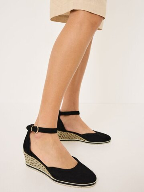 Туфли лодочки на танкетке кожаные Tamaris