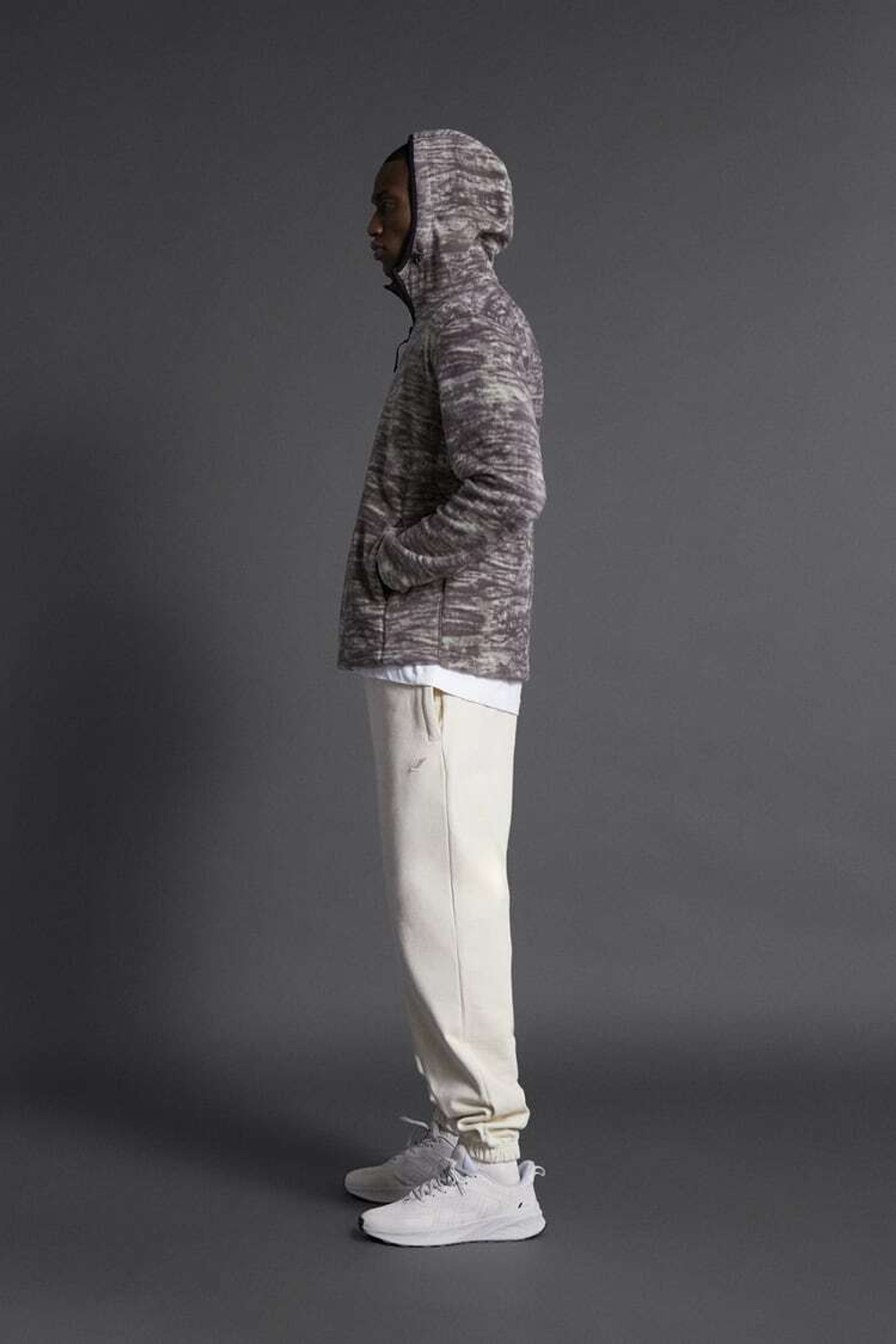 ZARA КУРТКА ИЗ ПОЛАРФЛИСА С АБСТРАКТНЫМ УЗОРОМ, ТЕМНО-РОЗОВЫЙ