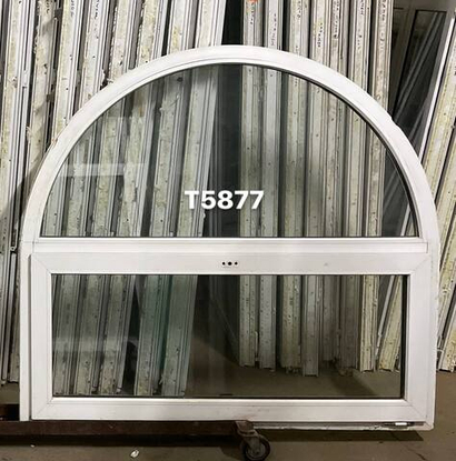 Окно Пластиковое Б/У Арочное 137 (69) (в) х 147(ш)