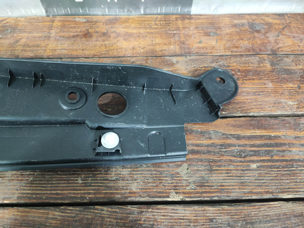 Пыльник крыла левого подкапотный Haval M6 2 21-нв Б/У Оригинал 8403510XKZ0YA