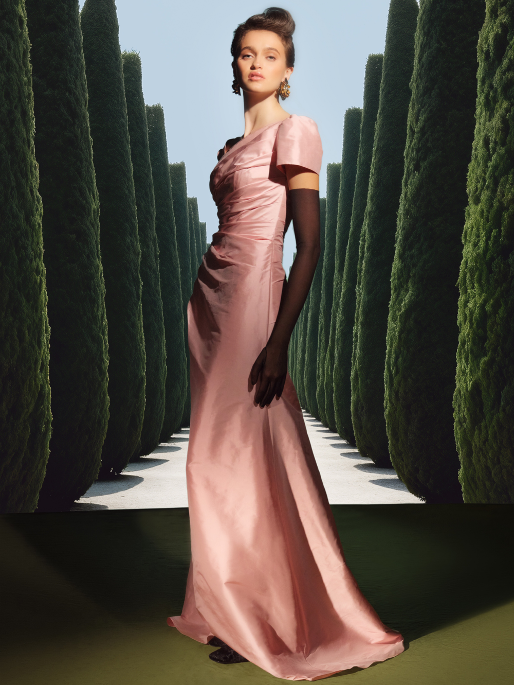 Платье из тафты с драпировкой