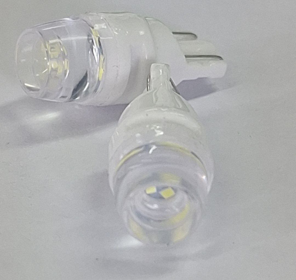 Светодиод 12V T10  3SMD 2835 WHITE Ceramic CL (без цок) Прозрачный 12T10/W/TC-D-OT