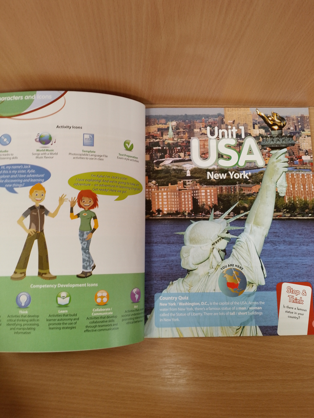 Next Move British English Level 6 Student's Book Pack (+DVD-ROM)
