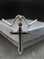 Бижутерная подвеска крестик на серебристой цепочке из стали