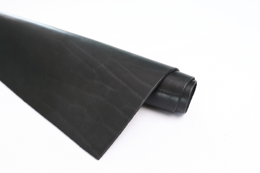 1,3-1,5 Кожа Галантерейная Черная (Формат А4) 1 сорт
