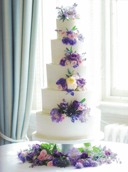 Wedding Flowers: A Step-By-Step Guide