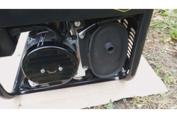 Бензиновый генератор Huter DY4000L 64/1/21