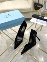 Prada Pumps