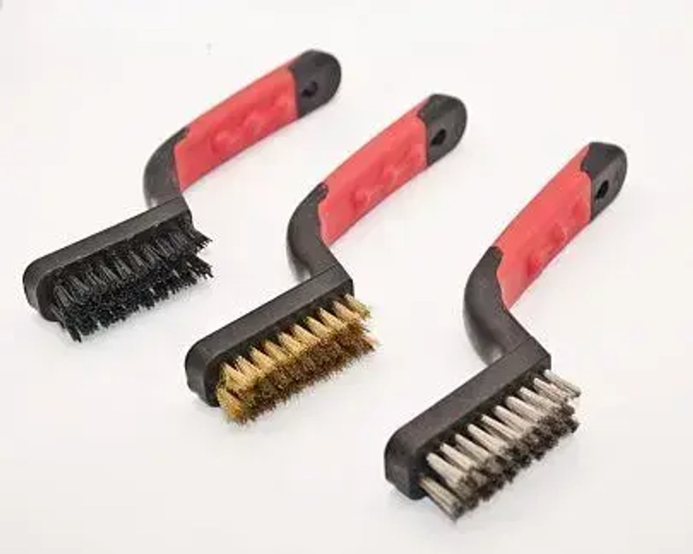 Набор щеток три вида щетины сталь латунь полипропилен