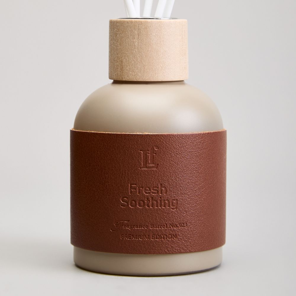 ДИФФУЗОР АРОМАТИЧЕСКИЙ "LEATHER" FRESH SOOTHING 150 МЛ