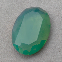 Овал К9, Green Opal Unfoiled