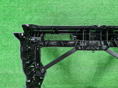 Телевизор GAC GS8 1 (2016-2023)