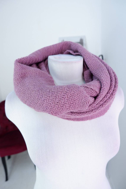 Снуд цвета пыльной розы