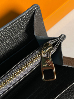 Кошелек Louis Vuitton