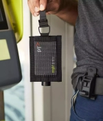 Флакон для санитайзера Alpaka Hub Sanitizer Holder