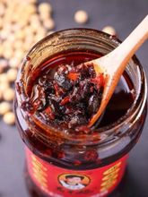 Соус Lao Gan Ma чили темпе с говядиной, 210 г