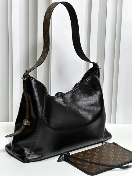 Сумка женская Louis Vuitton Carry All Cargo Vibe , чёрная