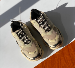Balenciaga Triple S