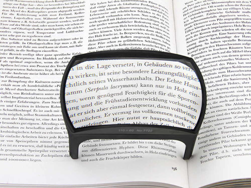 Лупа 7722 (110мм х 60мм, 3х, на подставке)