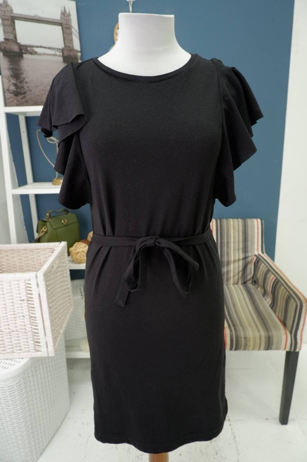 Платье элегантное 42 размер