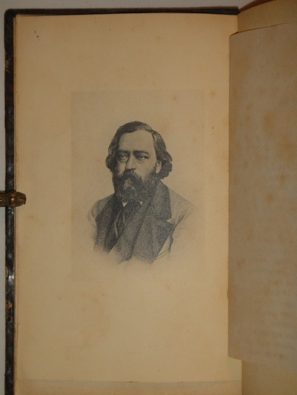 "Стихотворения Н.П.Огарева". Н.П.Огарев. 1904г.