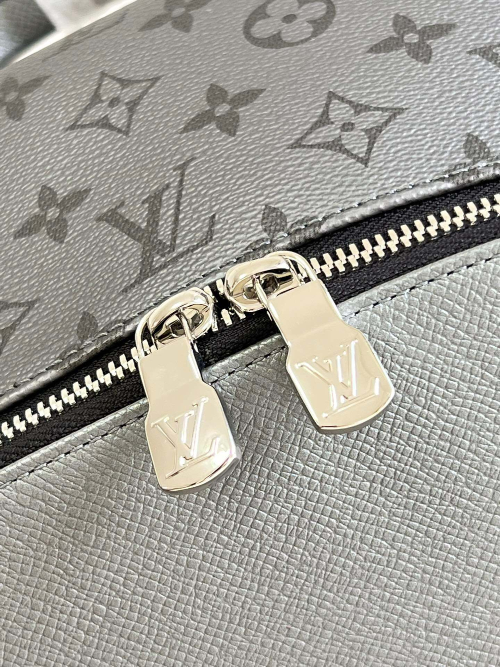 Louis Vuitton Discovery Backpack PM