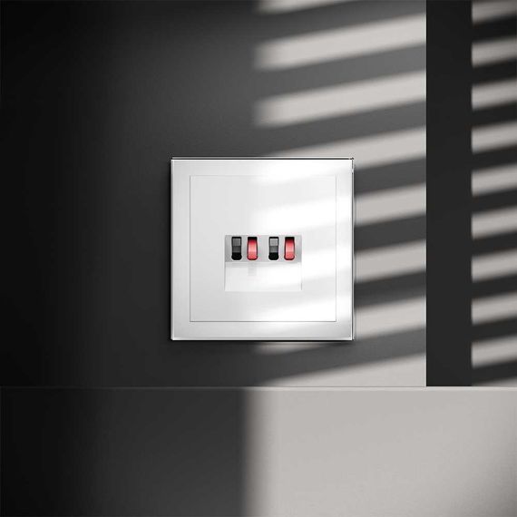 Розетка акустическая встраиваемая Voltum S70 4-местная, (белый глянцевый) VLS060301