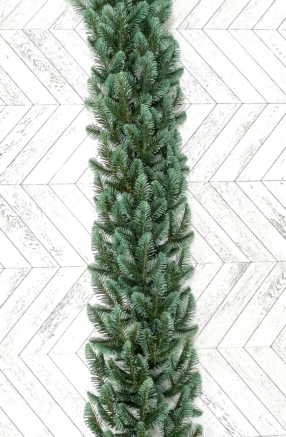 Гирлянда рождественская 180см ChristmasDeLuxe зеленая