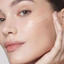 СЫВОРОТКА ДЛЯ ВЫРАВНИВАНИЯ ТОНА КОЖИ 30 мл.