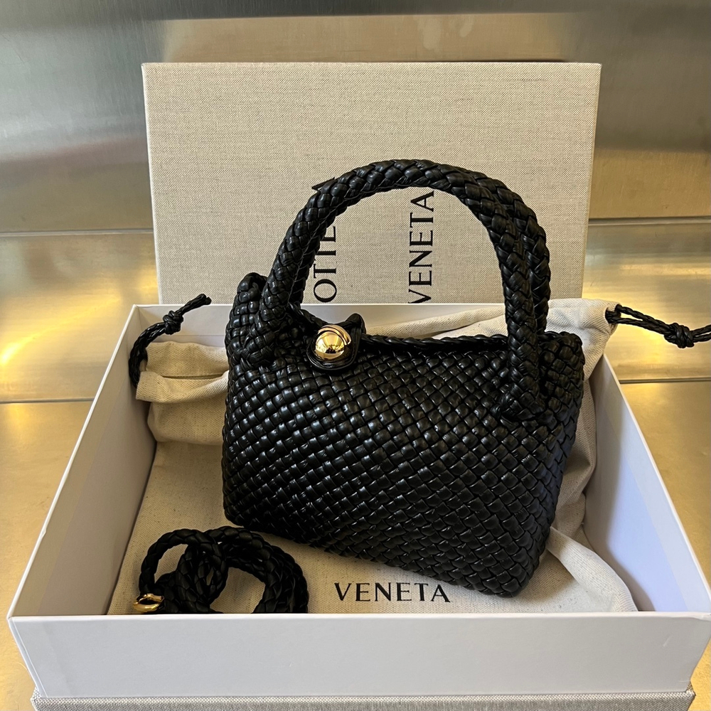 Bottega Veneta Mini Tosca