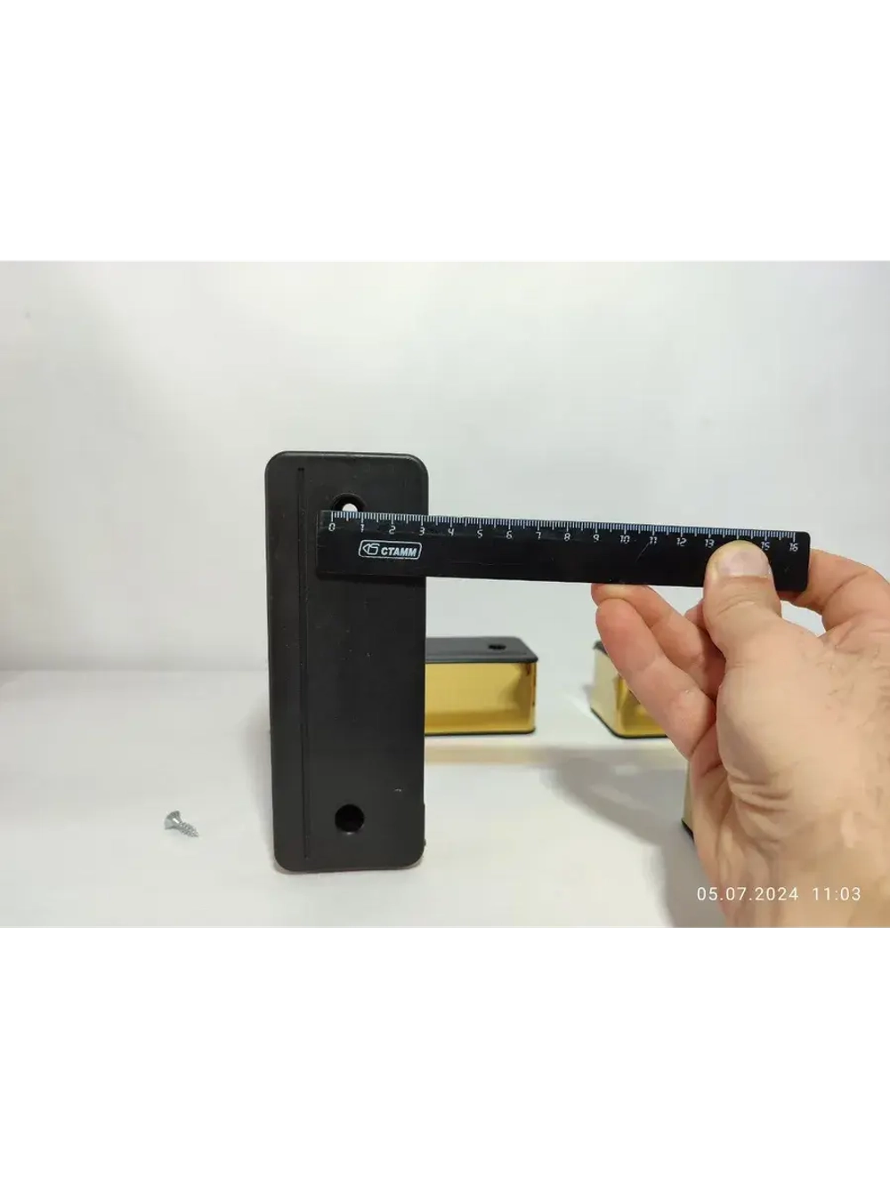 Мебельные ножки пластиковые для дивана шкафа и тумбочки