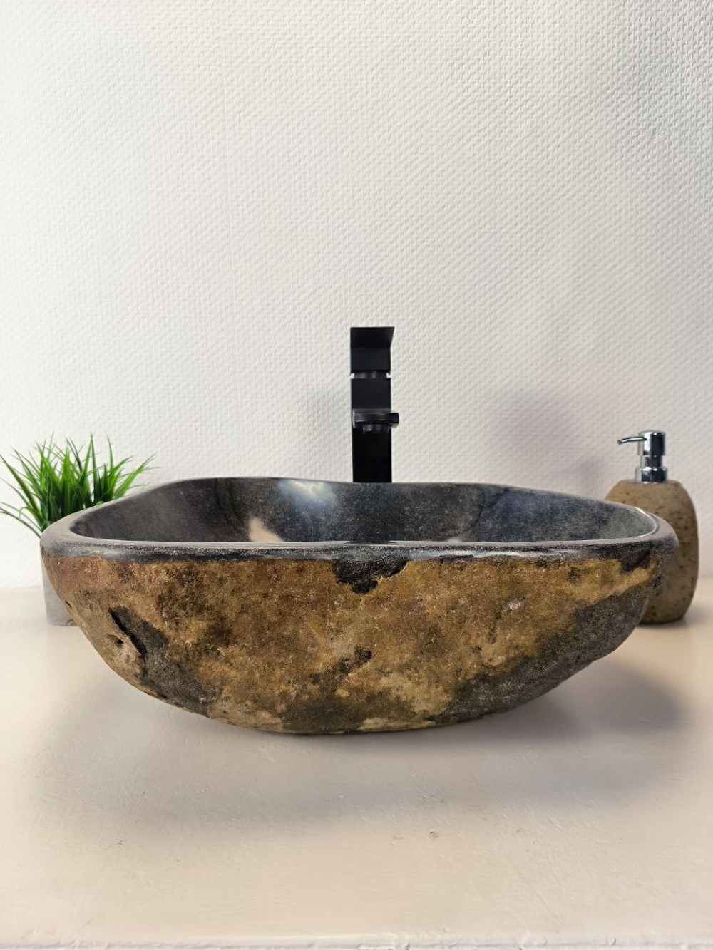 Раковина из речного камня RS-65961 45х37х16 из натурального камня