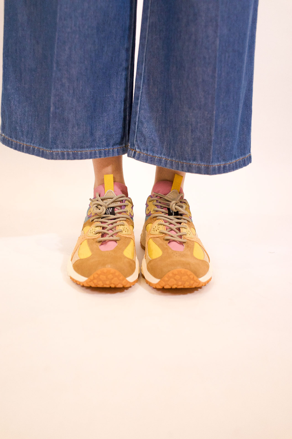 901727ED-3A77-4C81-90D5-6FA0E45816FC