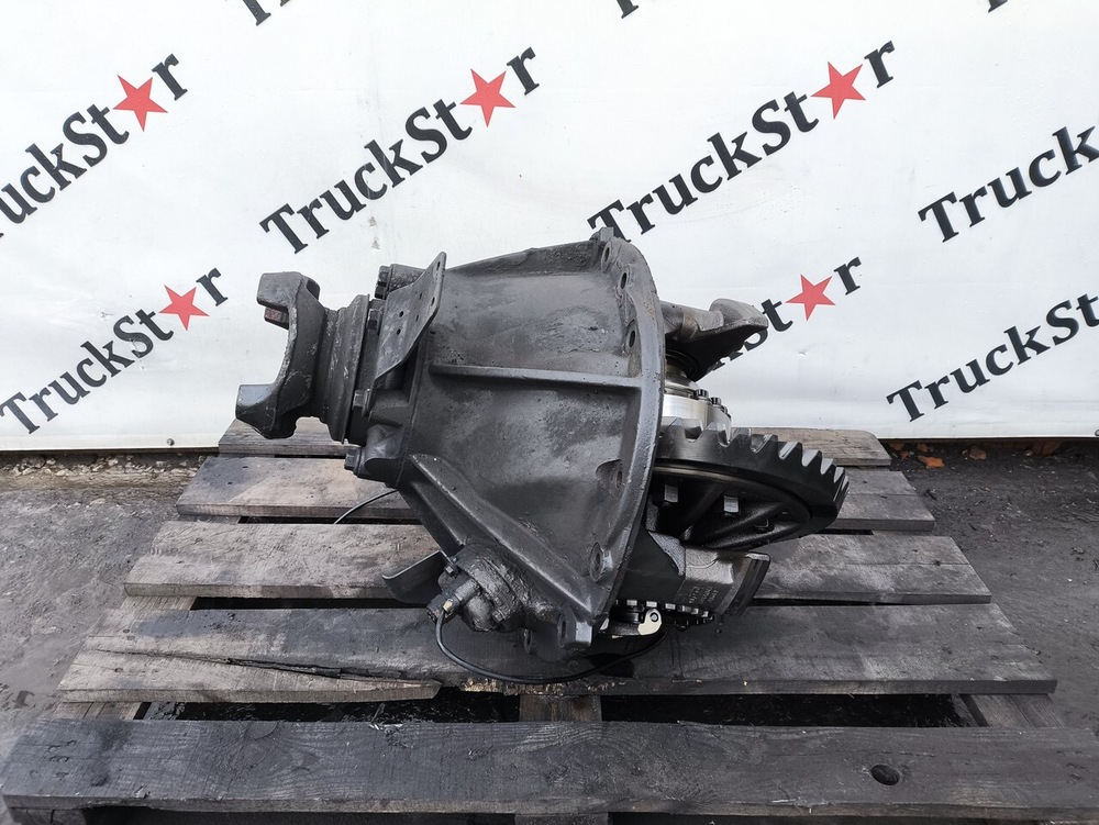 Редуктор заднего моста: R780 2.59 2016г.