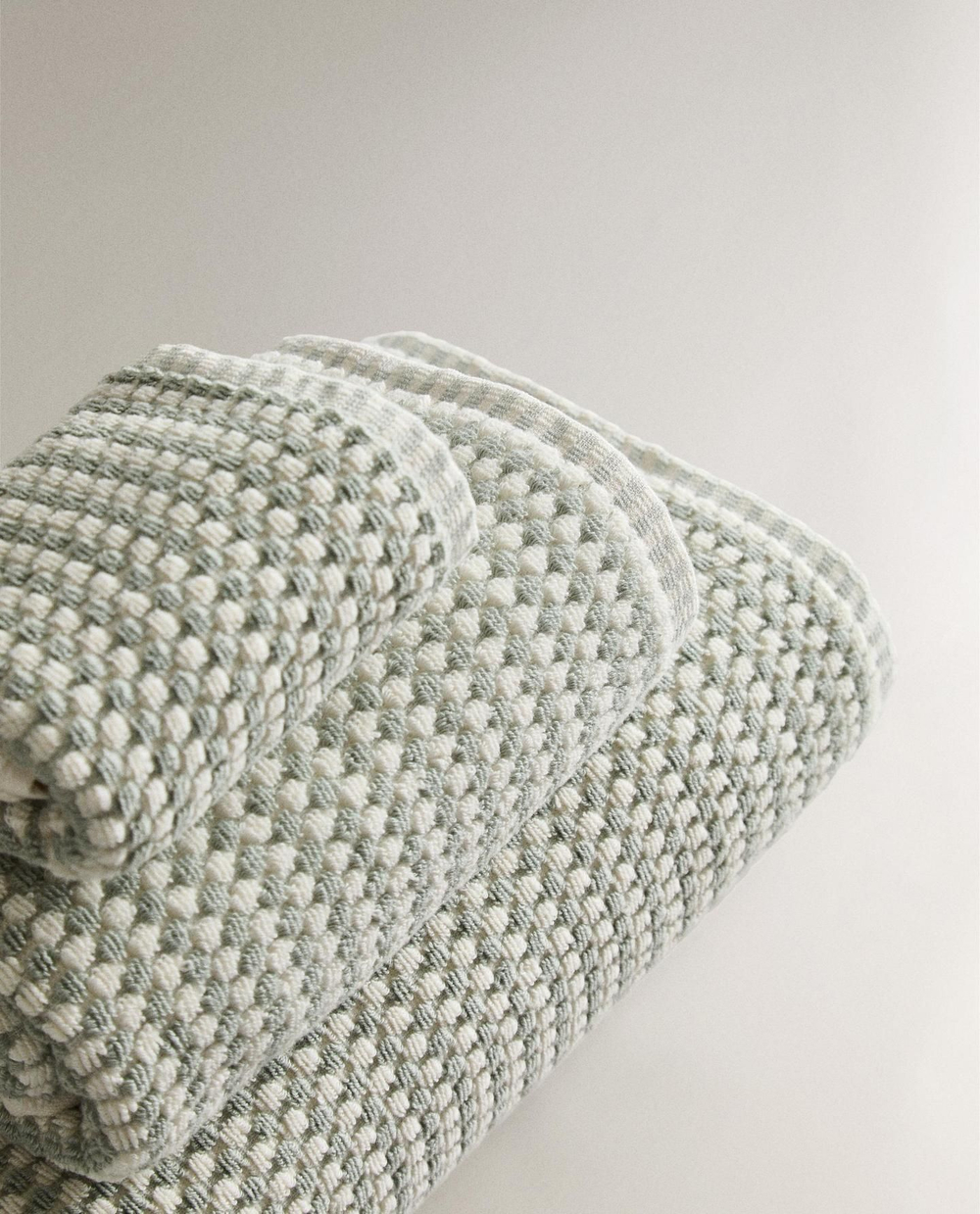 Zara Home - Хлопковое банное полотенце со структурой, зеленый, 50х90 см