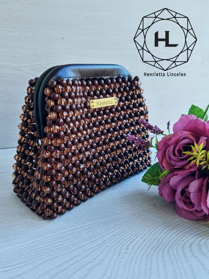 Qəhvəyi dəri burslu muncuq çanta