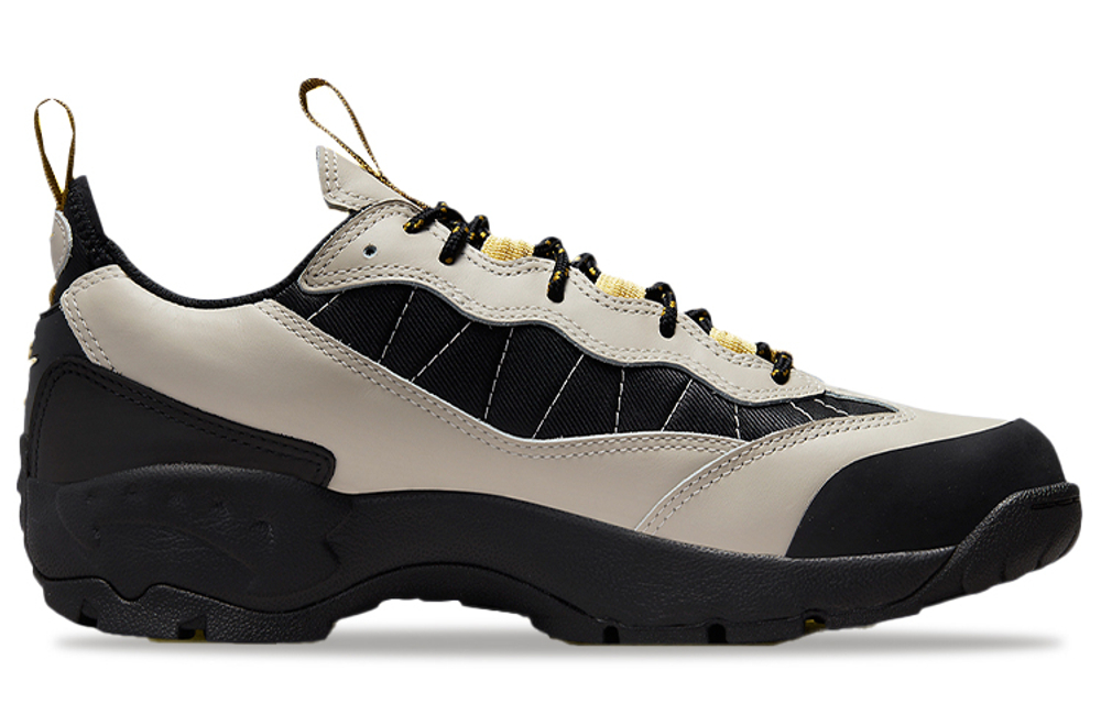 Nike Acg Air Mada Low Light Bone Black Celery