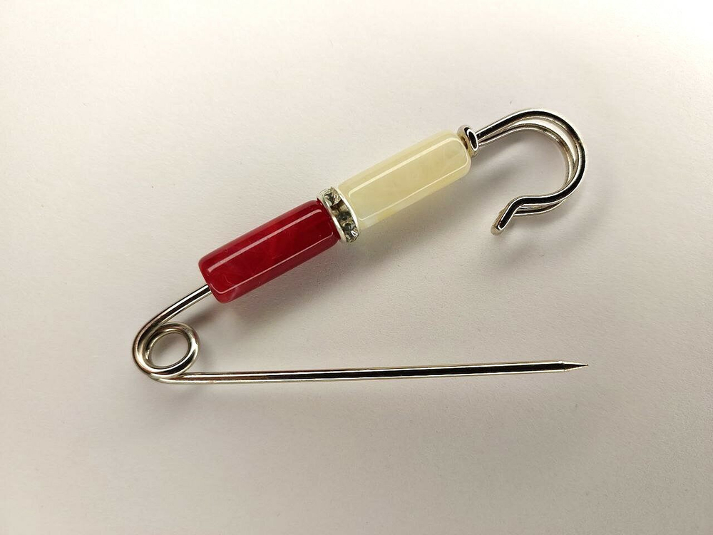 Булавка брошь " Яшма"для кардигана, пальто, костюмов, платков . Цвет красный