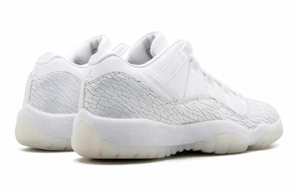 Кроссовки Jordan Air Jordan 11 Low (Женская размерная сетка)