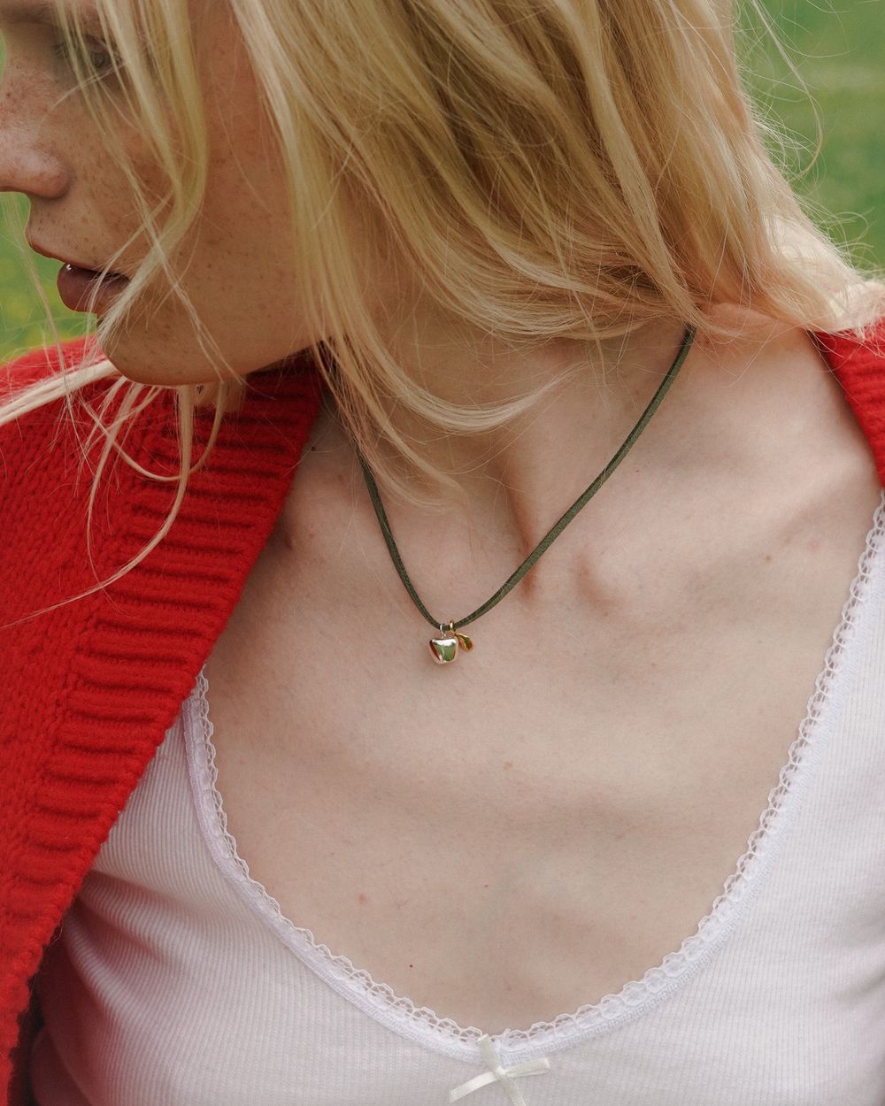 Сет Яблочко от яблоньки на шнурке