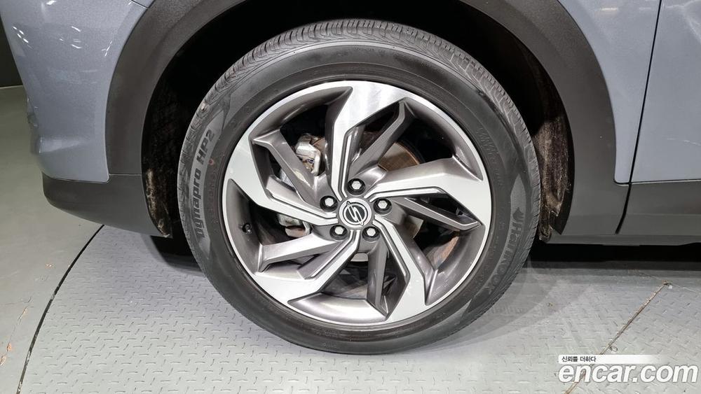 KG Mobility (Ssangyong) Beautiful Korando Дизель 1.6 2WD C7 (10.2019)