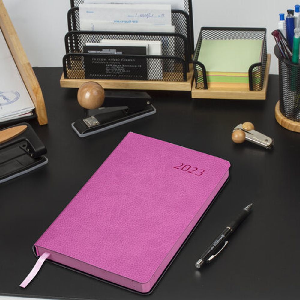 Ежедневник датированный 2023 А5 138x213 мм BRAUBERG "Stylish", под кожу, розовый, 114069